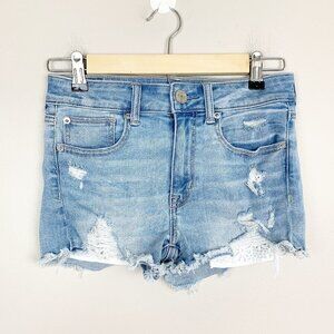 American Eagle Outfitter Hi-Rise Shortie Size 2 Light Wash